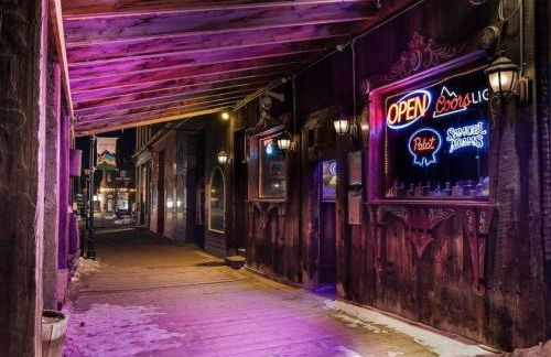 Dog Friendly Private Cabin w Hot Tub Leadville-A - Foto 54