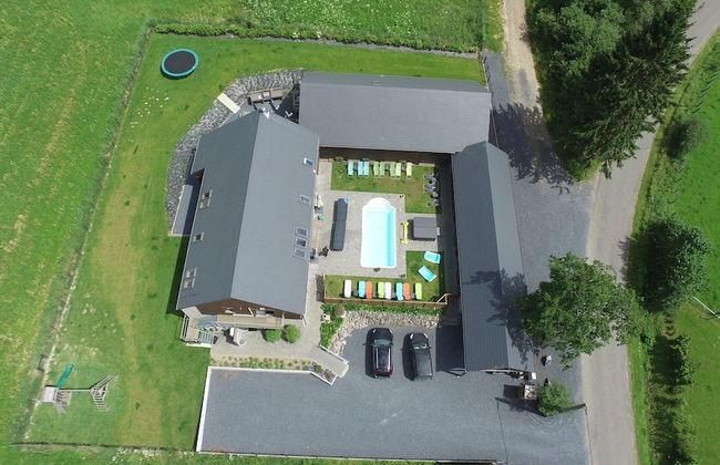 Villa With Heated Outdoor Pool and Sauna - Photo 47