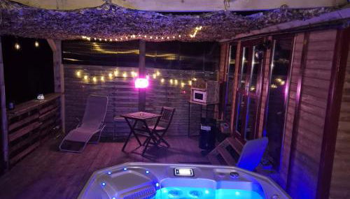 Roulotte „couleur“ - Photo 3