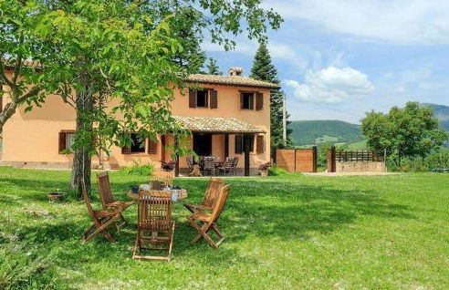 Lovely Home In Valfornace - Foto 2