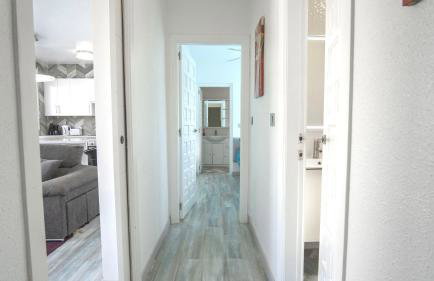 Modern Detached 4 Bed 3 Bath Villa with private pool close to all amenities - Foto 30