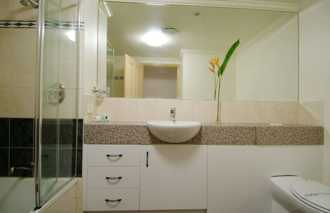 The Mediterranean Beachfront Apartments - Foto 47