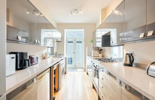 4 bedroom house, central Ulverston - Foto 8