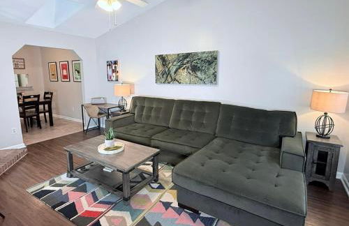 Pristine Elegance meets Chic Charm! - Foto 2