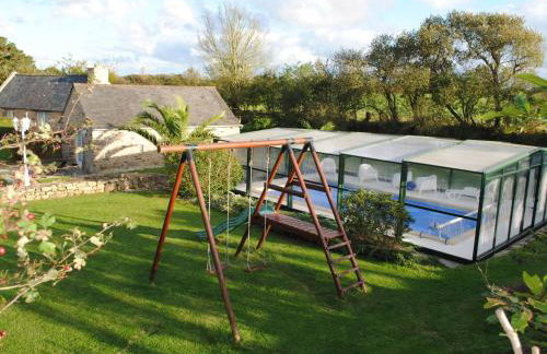 Peaceful Holiday Home in Plouguin With Indoor Pool - Foto 68