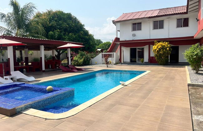 Beautiful Villa With Swimming Pool in Assinie - Photo 13