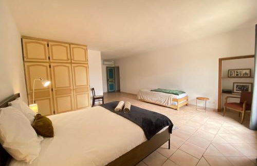 84B7 - Accommodation in a charming 18th century farmhouse - Foto 49