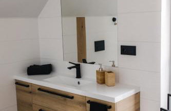 Domek na wyłączność ,bania z jacuzzi. Pobyt góry, jezioro, las. - Foto 66