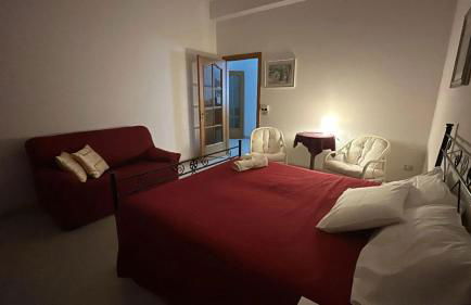 Charming House in Marsala with Private Garden - Foto 15