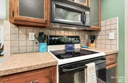 Wooded, Quiet Cottage, Very close to the Back 40 - Foto 14