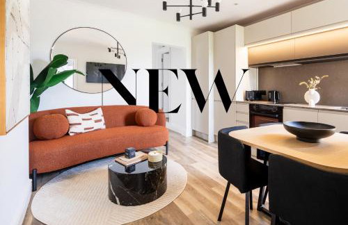 Newly Designed, 2br Apt, 5min from Northwood London Tube Station, NATO HQ, Ideal for Wembley, Warner Studio, Contractors - Foto 2