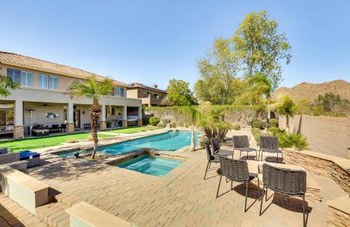 Luxe Mtn-View Mansion with Hot Tub in Phoenix! - Foto 42