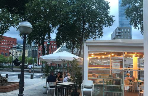 Apartamento frente al Guggenheim. Urbanizacion de lujo en el centro - Foto 26