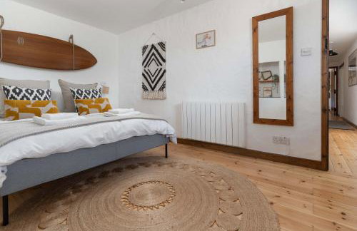 Naut Retreat, The Big Barn - Spacious & cosy cottage, walk to Porthcurno beach, Pedn Vouder & Minack Theatre - Photo 35