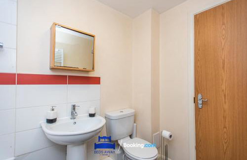 Two Bedroom Apartment By Beds Away Short Lets & Serviced Accommodation Close to Kidlington Airport and Blenheim Palace - Foto 10