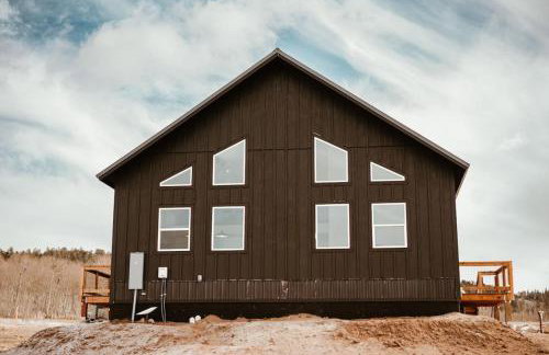 New Cabin Pet Friendly With A Game Room And King Beds - Foto 14