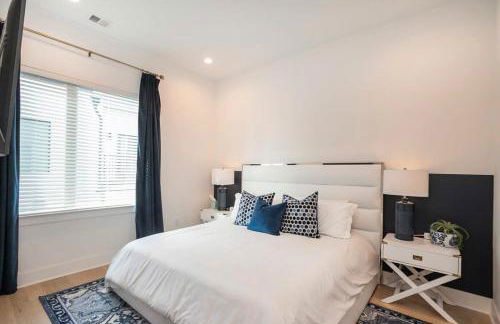 1 5 Miles to Broadway Rooftop Deck w City Views - Foto 11