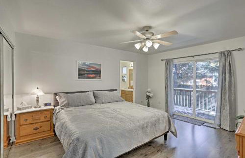 Centrally Located Mt Shasta Home with Deck! - Foto 15