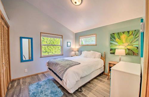 Hood Canal Home with Views - Bordering Olympic NP! - Foto 13