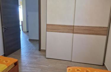 Yellow Cube Holiday Apartments - Foto 3