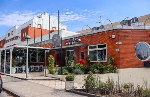 River Town View - Luxury Apartment with Jacuzzi on Terrace - Foto 63