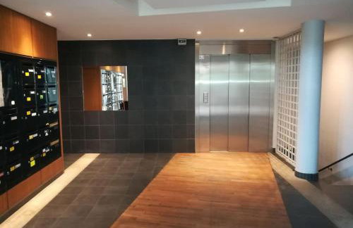 Quiet apartment in Nantes city center with Secure parking - Foto 12