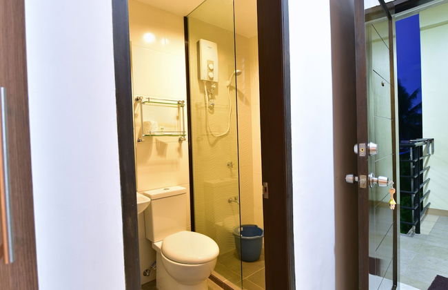 Anahaw Apartments Whitebeach - Photo 25