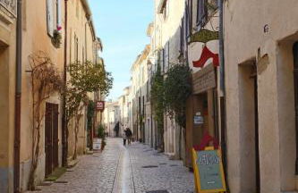La Grande Bourgade-Authentique Maison en Pierre avec Terrasse Climatisation au Cœur d'Uzès - Foto 47