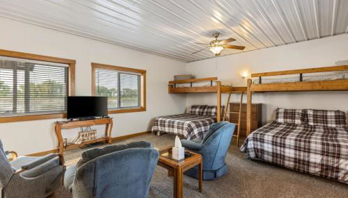 Peaceful Riverfront Cabin Sleeps 4 Decatur Nebraska - Foto 2