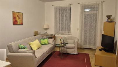 Tipp - Zentral ruhig mit großem Balkon - Foto 4