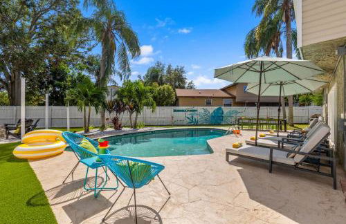 Family Oasis - Pool Hot Tub Games & Near Beach - Foto 44