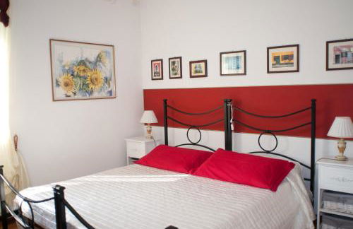 Tami Holidays - Photo 29