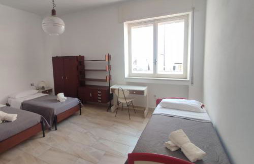 Casa Franca - Sant'Antioco a pochi passi dal lungomare - garden, sea and relaxation - Foto 3