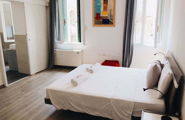 Ca' Garibaldi Rooms - Photo 38