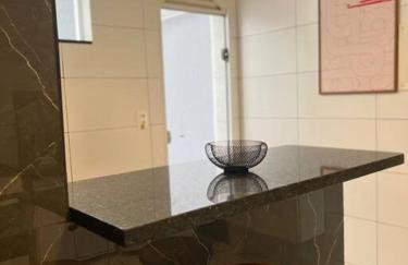 Esse apto eh tão lindo e espaçoso, perto de tudo! - Foto 51