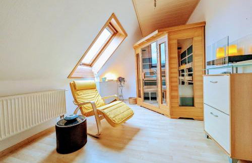 Schöne 2-Raumwohnung inklusive Infrarot-Wärmekabine - Foto 2