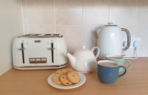 Bay Tree Cottage - cosy home near beach - Foto 13