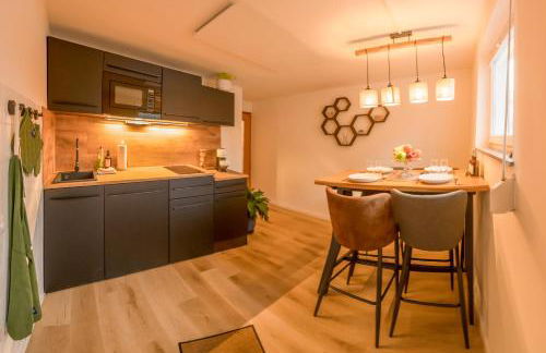 Gemütliche Souterrain Wohnung Nähe Phantasialand mit Parkplatz - Foto 12