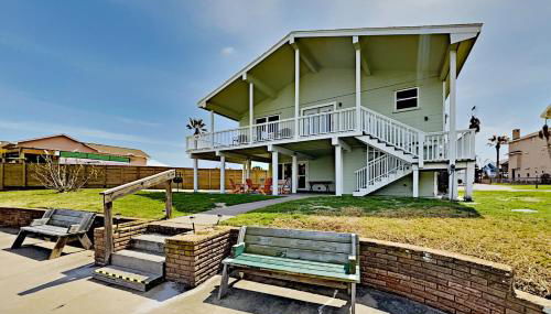 The Lazy Bay - Photo 1