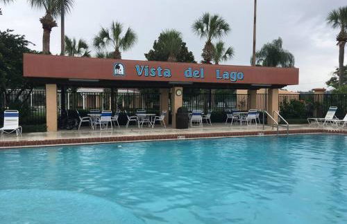 Disney Backyard Oasis - Foto 13