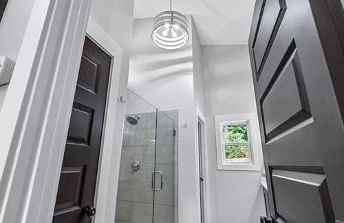 Swannanoa Serenity River Motif, Spa & Game Room - Foto 36