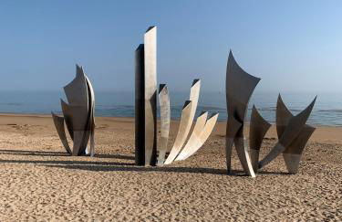 Gîte "Au P'tit Tourois" de plain-pied tout confort avec véranda proche d'Omaha Beach et de Bayeux accueillant les animaux - Foto 53