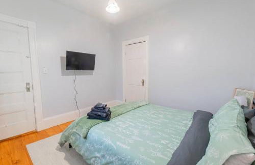 Davis SQ 4BD/Free Parking/7 Min to Harvard & MIT - Foto 12