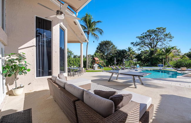 Luxurious 6-Bedroom Villa with Pool & Games - Foto 72