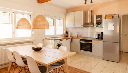 Grüne Idylle nahe Hauptbahnhof & Hufeisensee mit Parkplatz & Terrasse - Foto 3