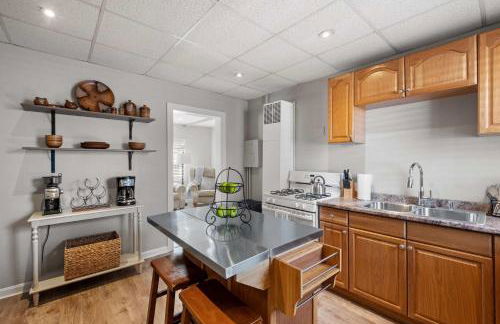 1st Flr 1 Bed 1 Ba Furnished-Pet Friendly - Foto 1