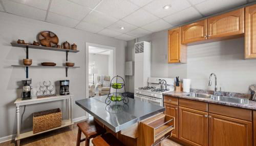 1st Flr 1 Bed 1 Ba Furnished-Pet Friendly - Foto 1