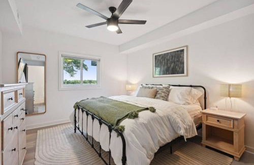 Luxury Cowdry Cottage Lake Home - Foto 42