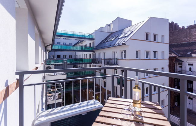 Vagabond Corvin - Foto 70