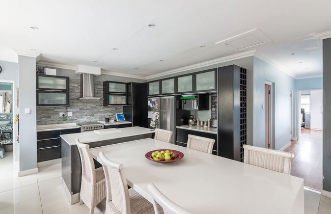 Lea Villa in Cape Town, South Africa - Foto 1